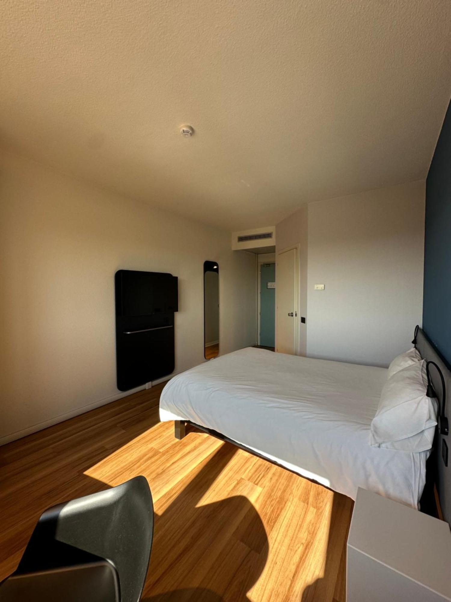 Ibis Fiera
