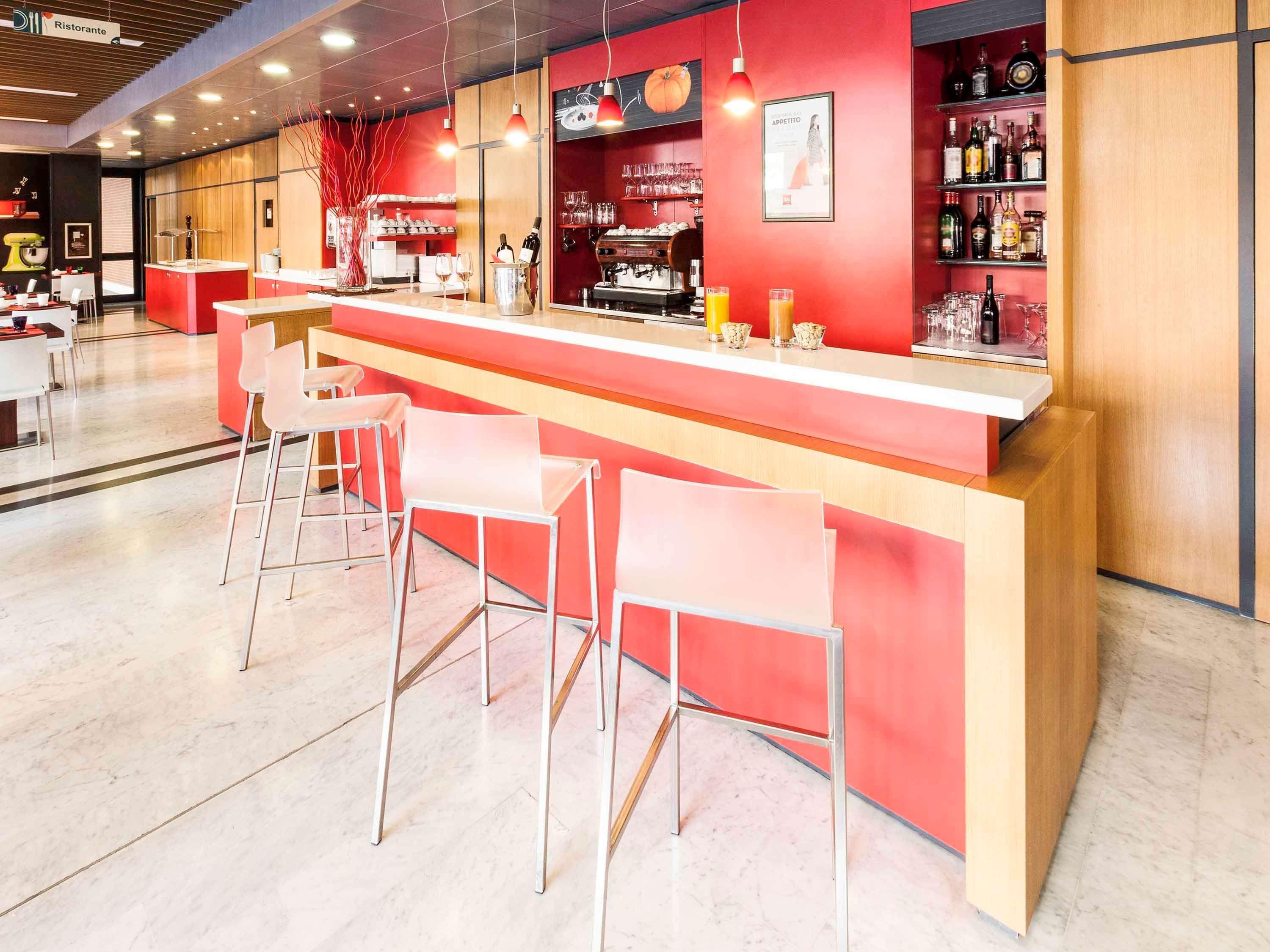 Hotel Ibis Fiera 3*