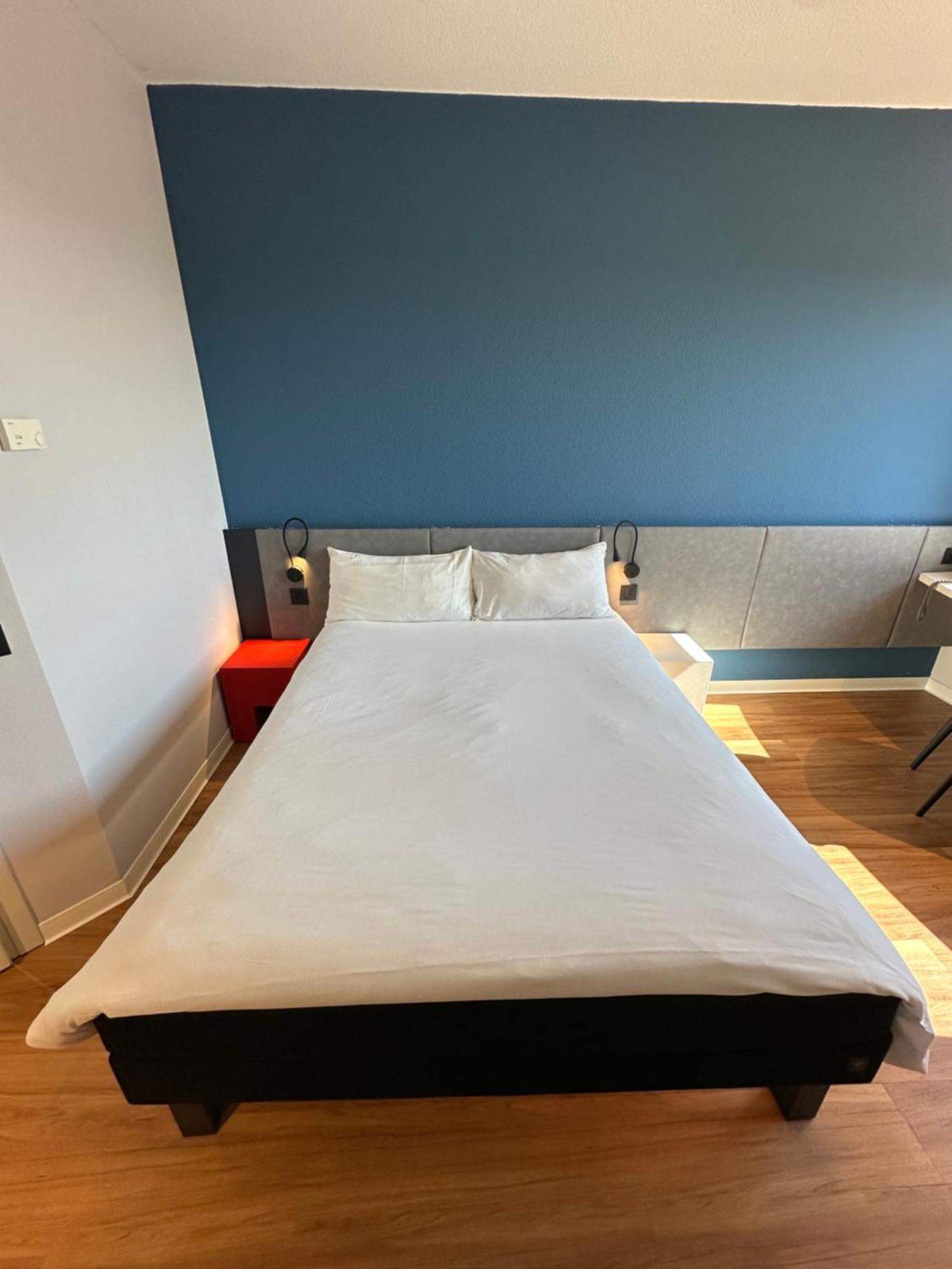 Ibis Fiera