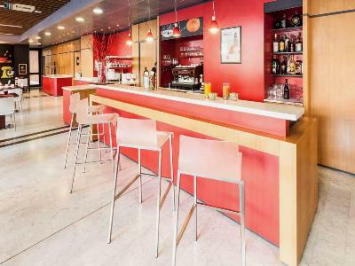 Ibis Fiera